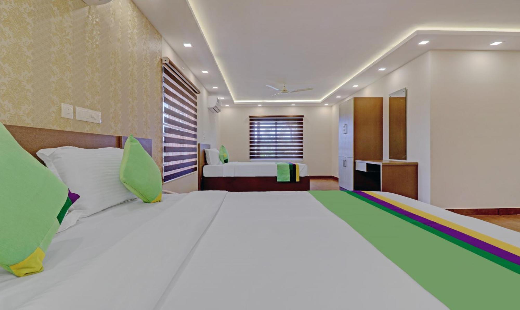 Treebo Golden Terminal, Kochi Airport Hotel Exterior foto
