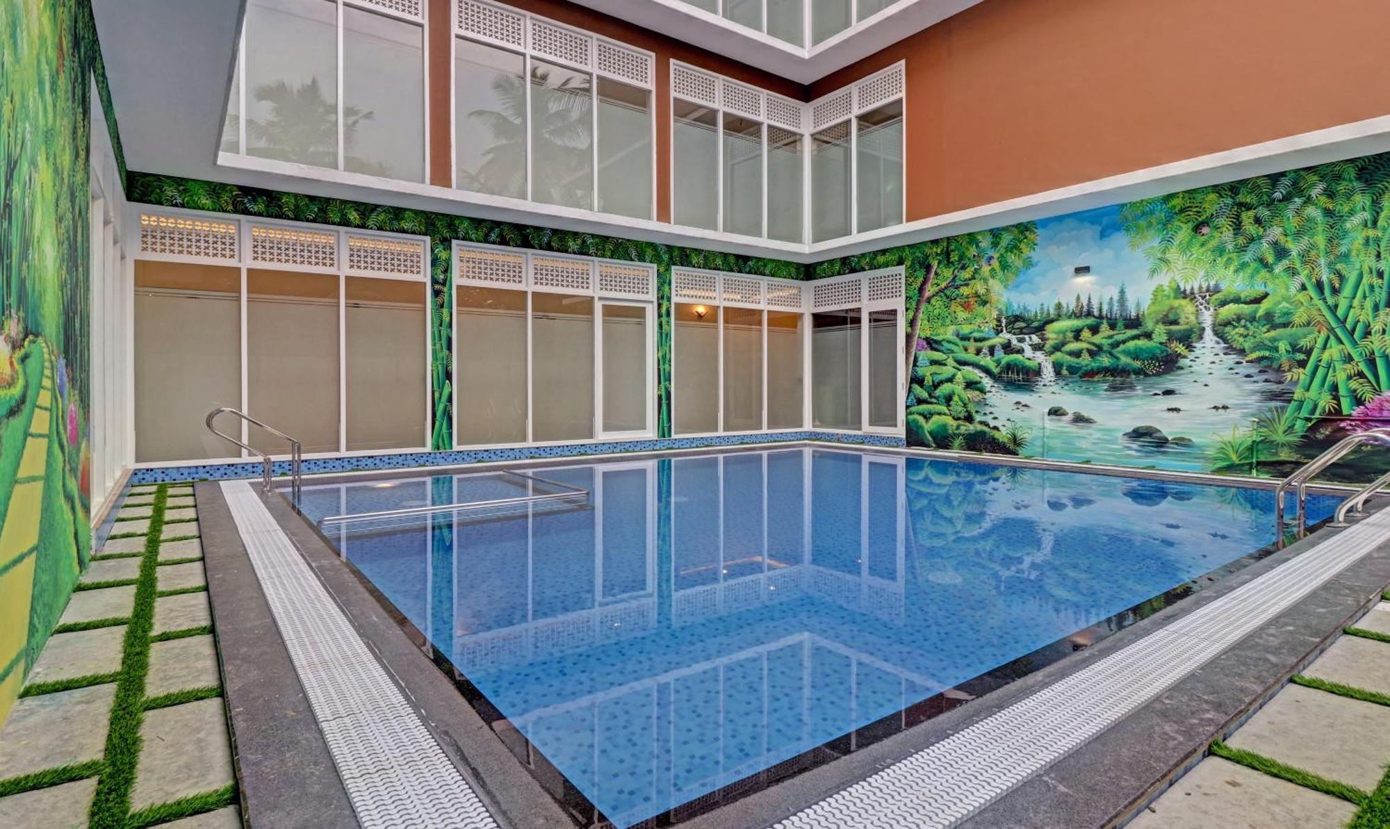 Treebo Golden Terminal, Kochi Airport Hotel Exterior foto
