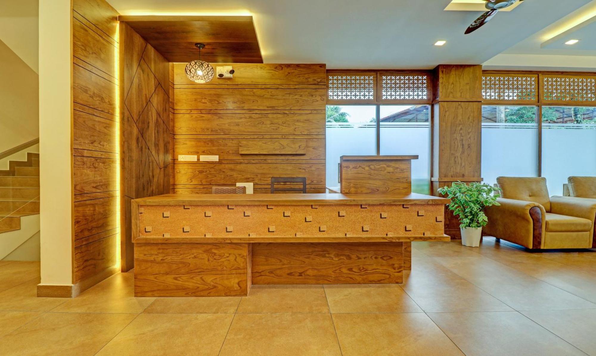 Treebo Golden Terminal, Kochi Airport Hotel Exterior foto