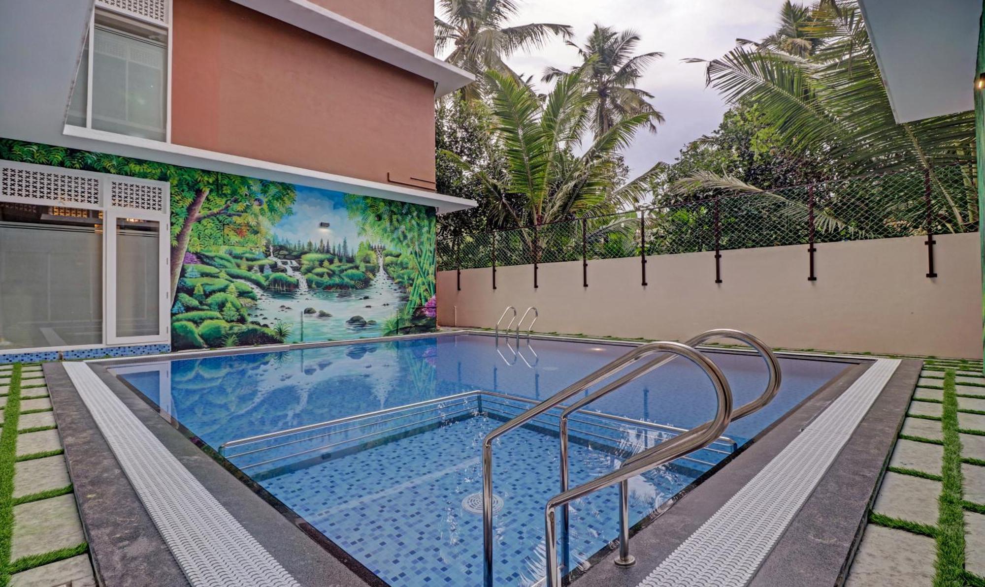 Treebo Golden Terminal, Kochi Airport Hotel Exterior foto